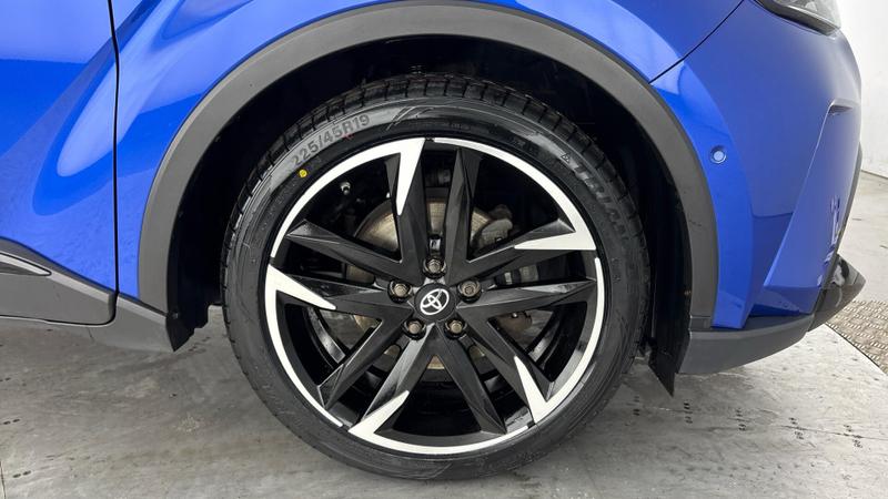 Used Toyota C-HR 2021 for sale - 76819126: Photo 5