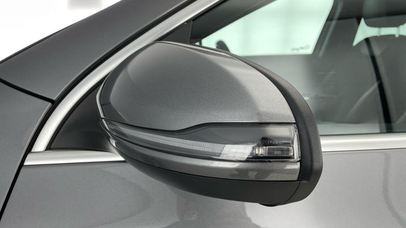 Used Mercedes-Benz GLA 2021 for sale - 76038099: Photo 38