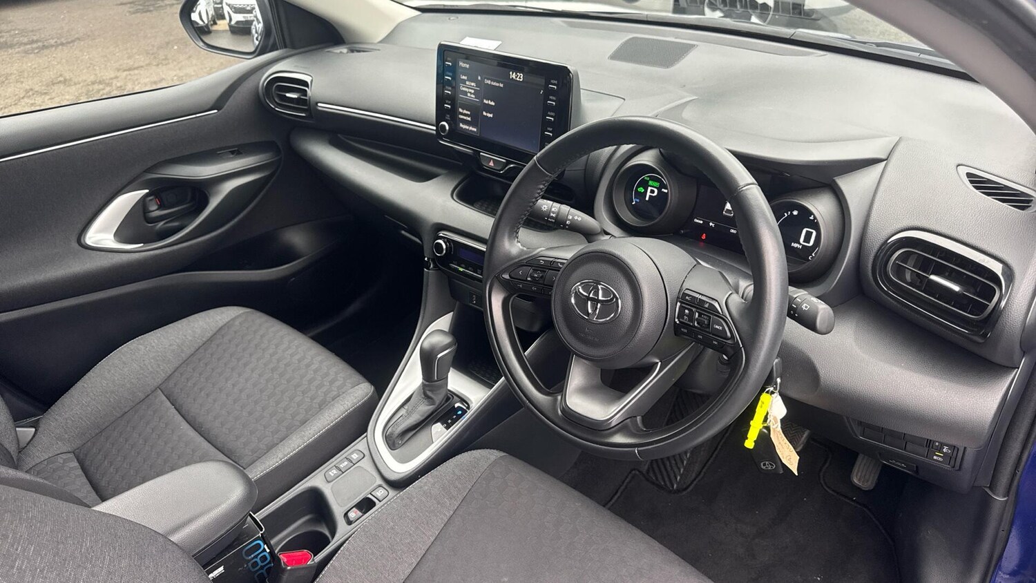 Used Toyota Yaris 2022 for sale - 77602827: Photo 6