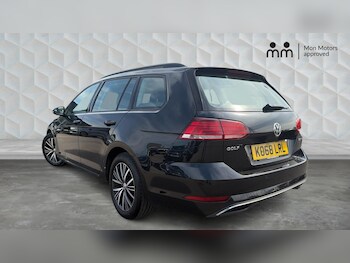 Used Volkswagen Golf 2018 for sale - 78356772: Photo