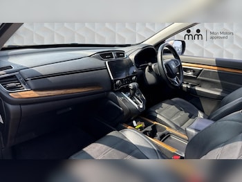 Used Honda CR-V 2019 for sale - 79105211: Photo