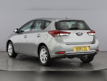 Used Toyota Auris 2018 for sale - 76908666: Photo