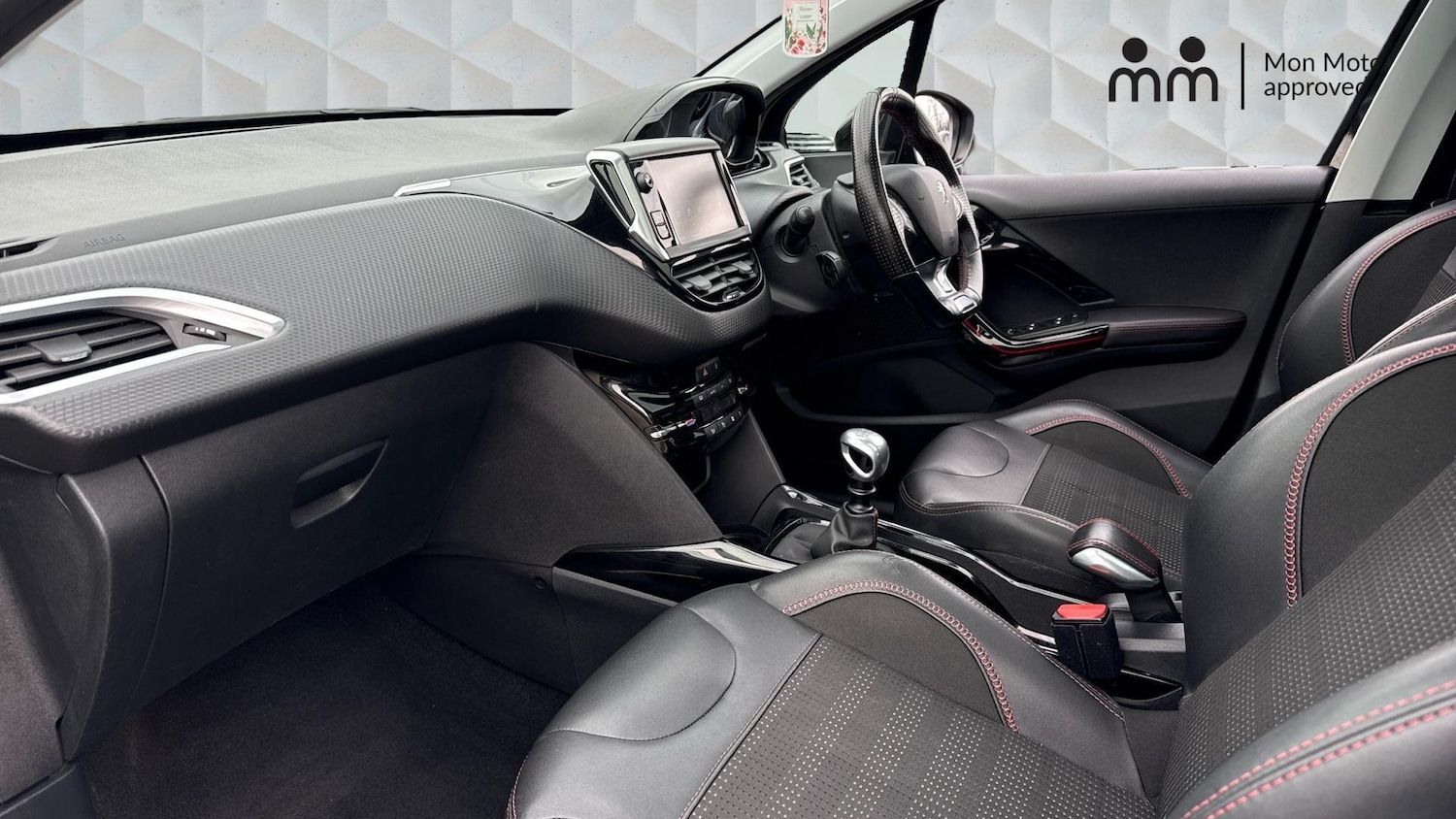 Used Peugeot 2008 2019 for sale - 77778589: Photo 2