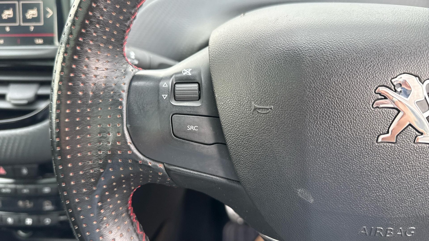 Used Peugeot 2008 2019 for sale - 77778589: Photo 26