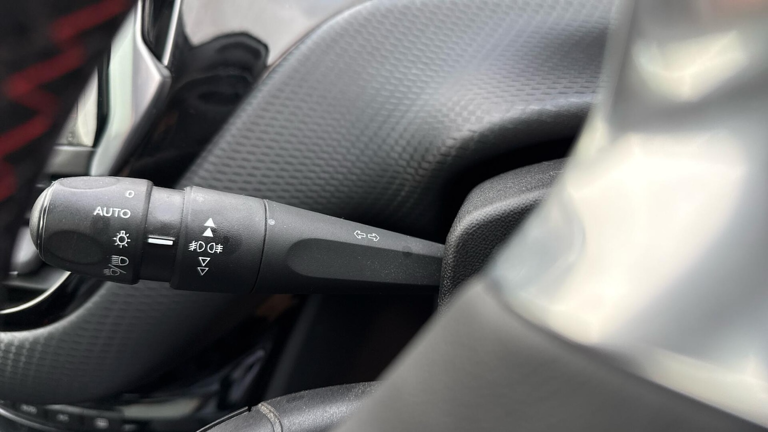 Used Peugeot 2008 2019 for sale - 77778589: Photo 29