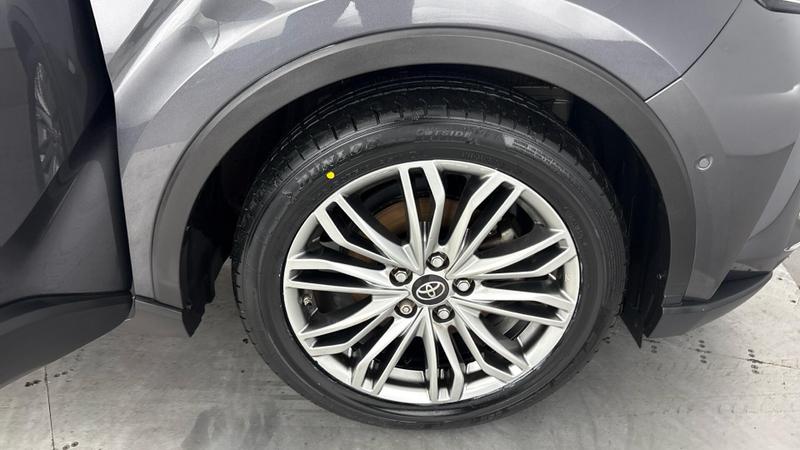 Used Toyota C-HR 2021 for sale - 76908653: Photo 5