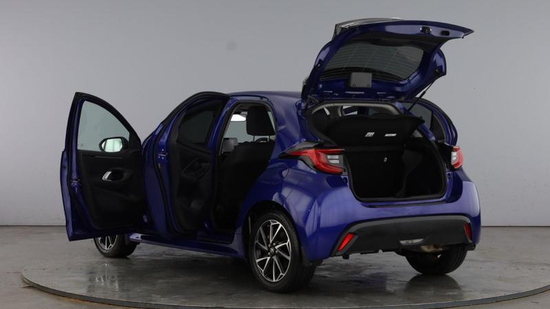 Used Toyota Yaris 2022 for sale - 77427271: Photo 11