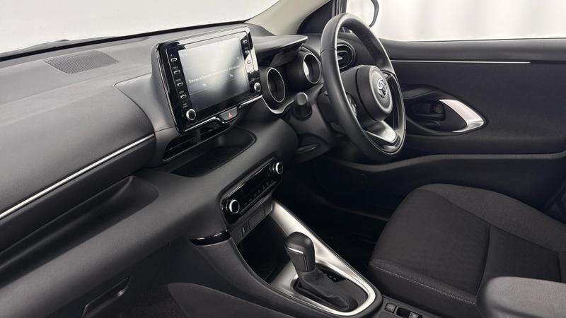 Used Toyota Yaris 2022 for sale - 77427271: Photo 38