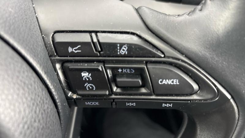 Used Toyota Yaris 2022 for sale - 77427271: Photo 48