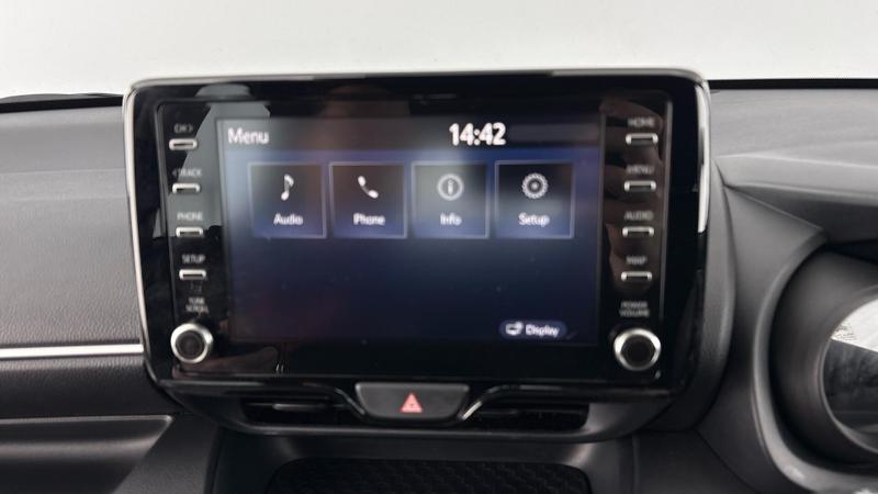 Used Toyota Yaris 2022 for sale - 77427271: Photo 54