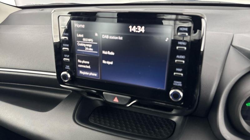 Used Toyota Yaris 2022 for sale - 77427271: Photo 7