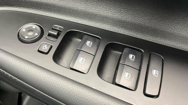 Used Hyundai i20 2023 for sale - 76038209: Photo 19