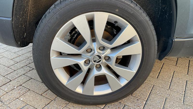 Used Skoda Yeti 2017 for sale - 76631252: Photo 49