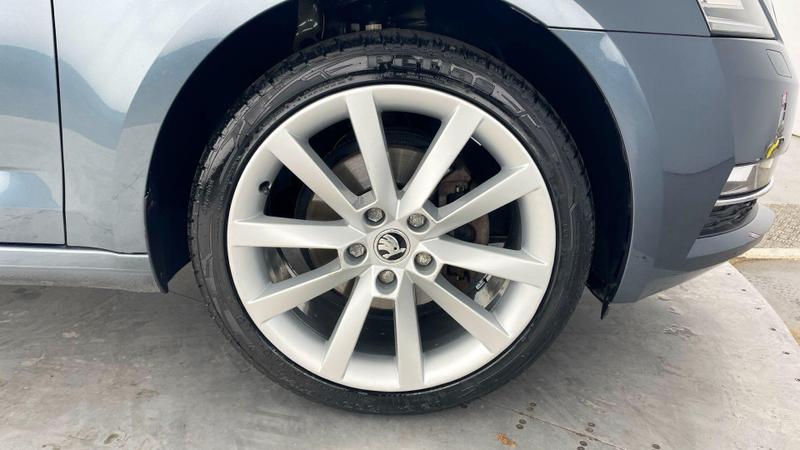 Used Skoda Octavia 2017 for sale - 76908571: Photo 5