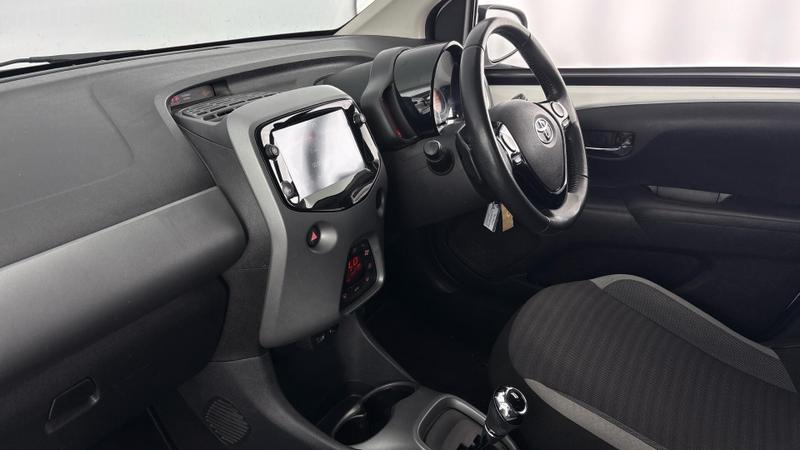 Used Toyota AYGO 2020 for sale - 76895586: Photo 2