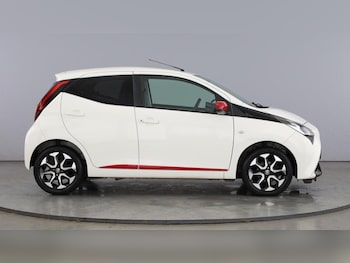Used Toyota AYGO 2020 for sale - 76895586: Photo