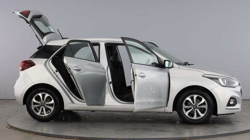 Used Hyundai i20 2020 for sale - 76908660: Photo 10