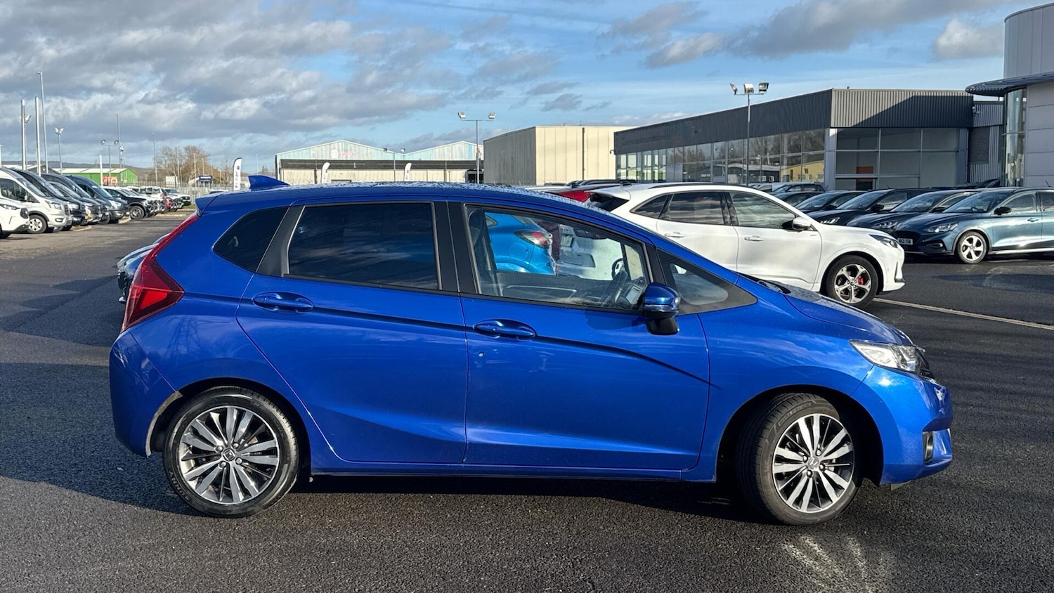 Used Honda Jazz 2017 for sale - 77504946: Photo 4