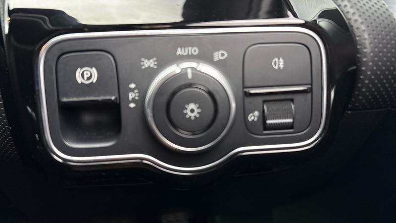 Used Mercedes-Benz A-Class 2021 for sale - 77006136: Photo 21