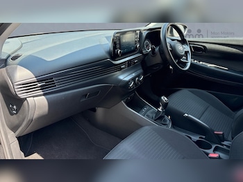 Used Hyundai i20 2021 for sale - 79228997: Photo