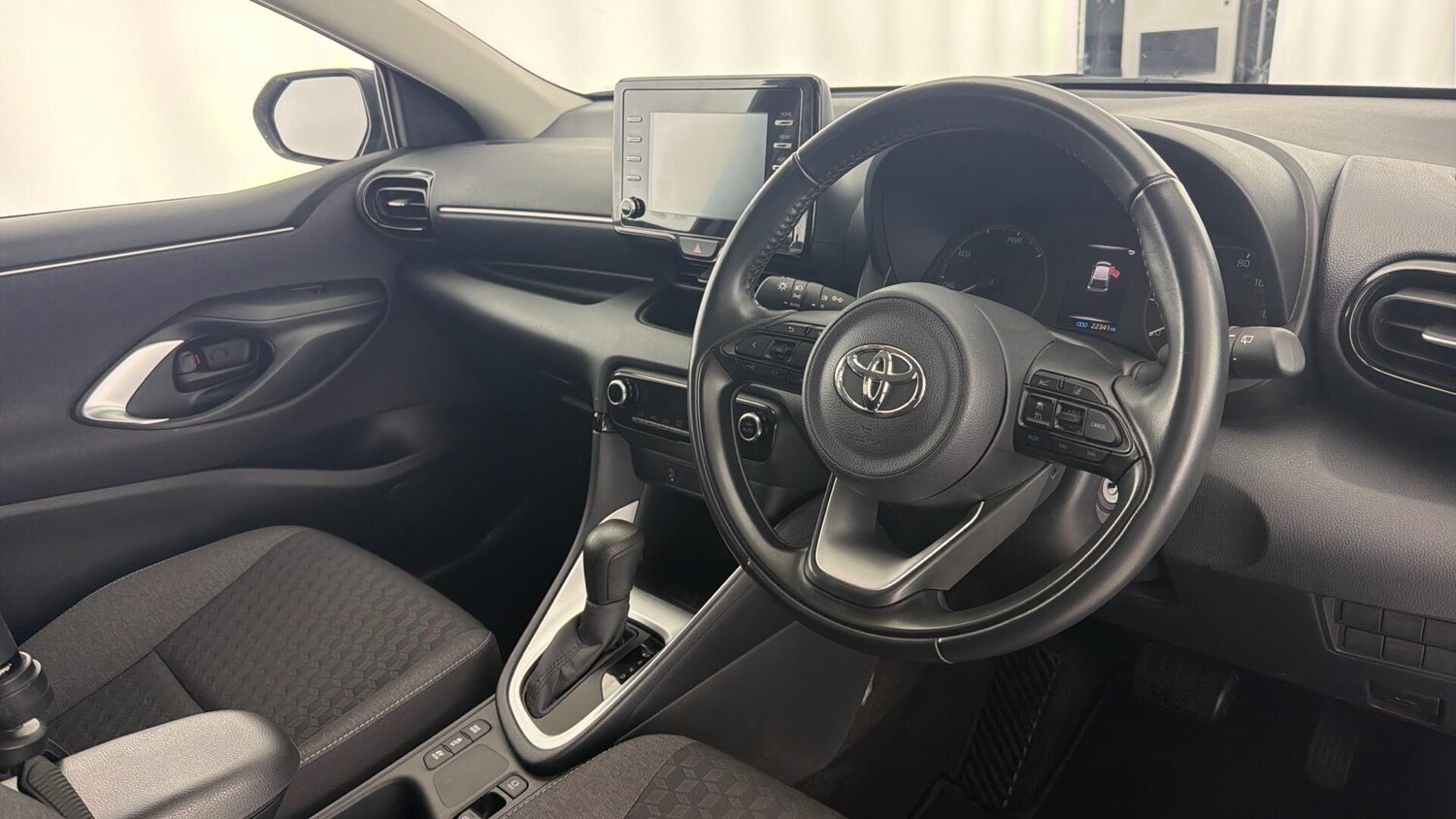 Used Toyota Yaris 2023 for sale - 77504951: Photo 6