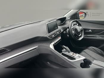 Used Peugeot 3008 2017 for sale - 79786131: Photo