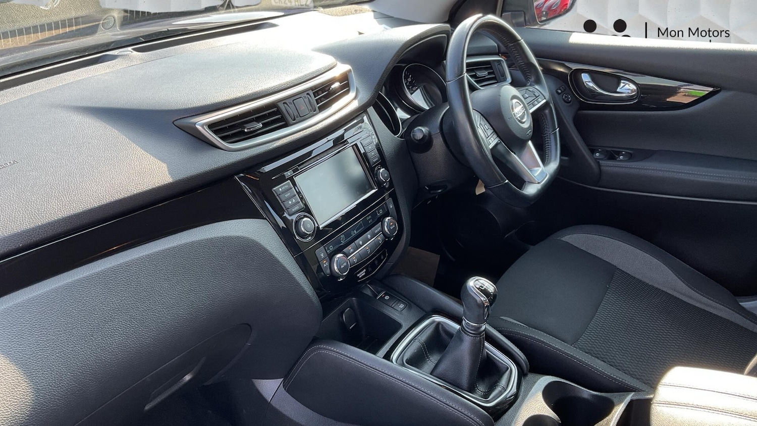 Used Nissan Qashqai 2019 for sale - 77602830: Photo 2