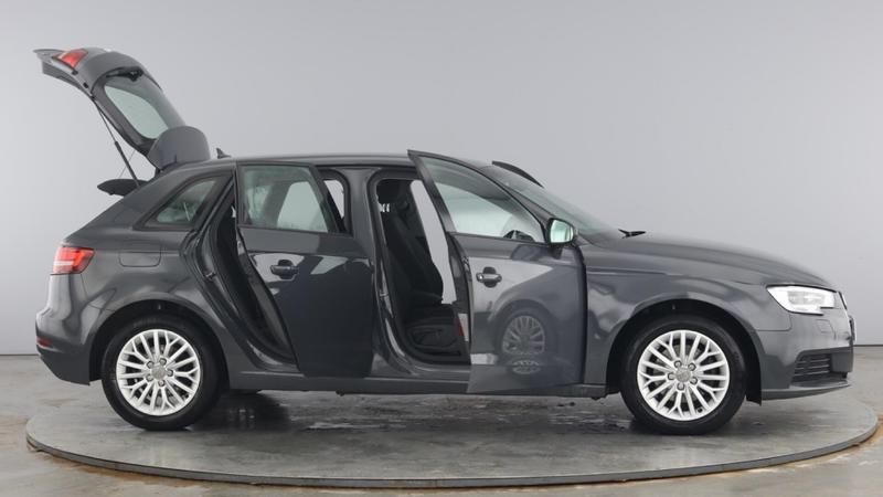 Used Audi A3 2018 for sale - 76534394: Photo 10