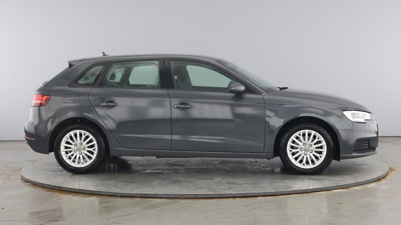 Used Audi A3 2018 for sale - 76534394: Photo 4