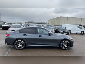 Used BMW 3 Series 2021 for sale - 77676489: Photo
