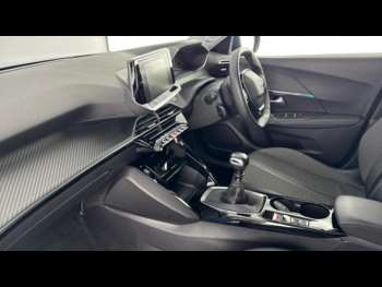 Used Peugeot 2008 2021 for sale - 74608117: Photo
