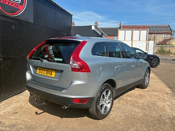 Used Volvo XC60 2013 for sale - 79469414: Photo