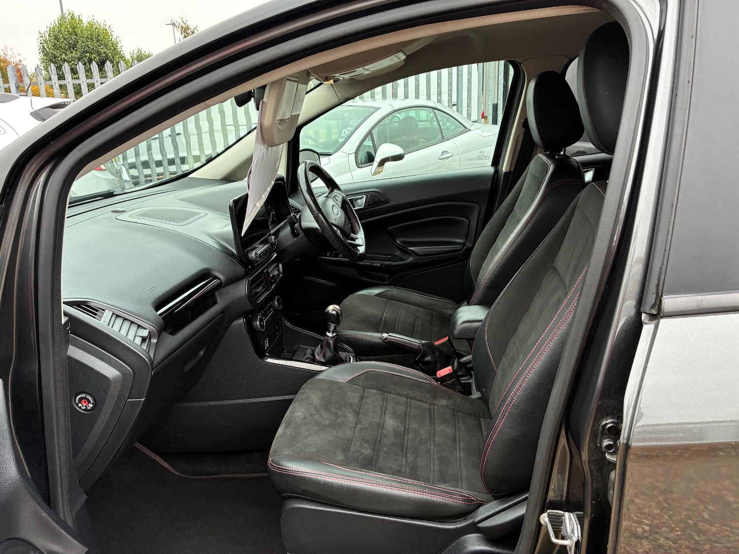 Used Ford Ecosport 2018 for sale - 76302138: Photo 9