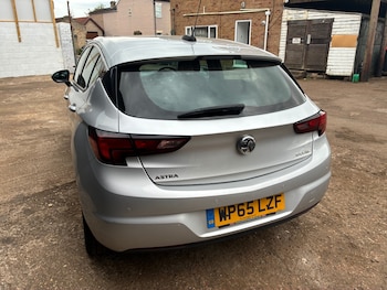 Used Vauxhall Astra 2016 for sale - 78400461: Photo