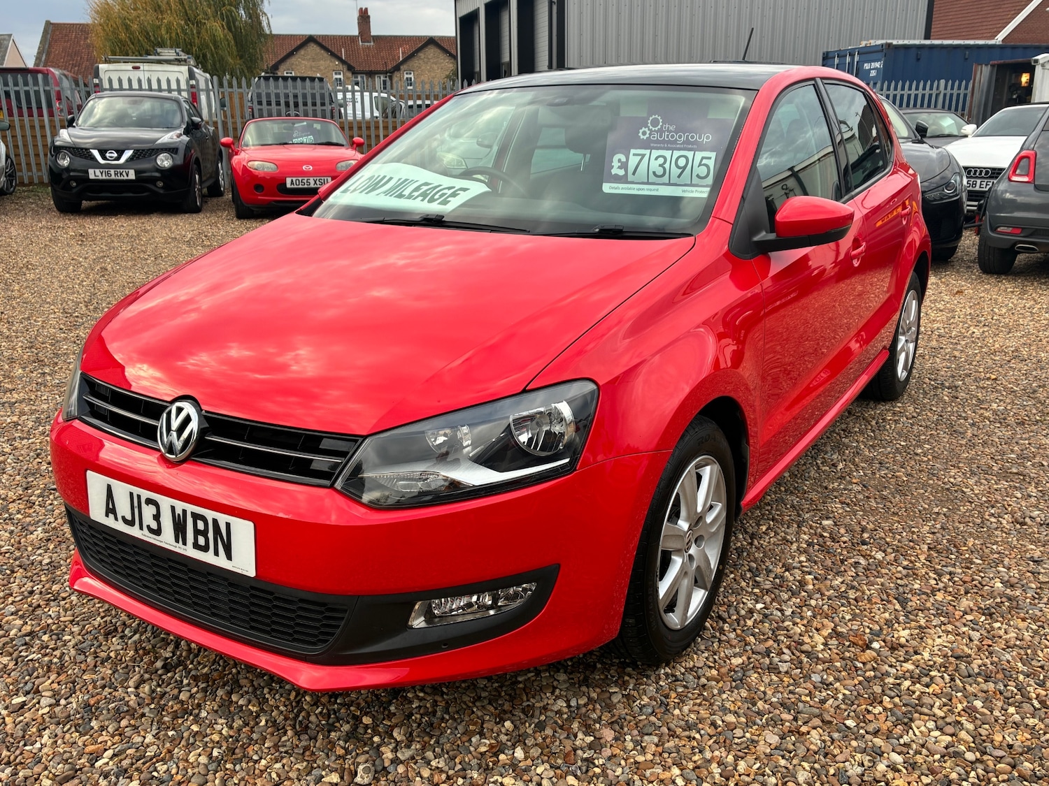 Used Volkswagen Polo 2013 for sale - 76478119: Photo 2