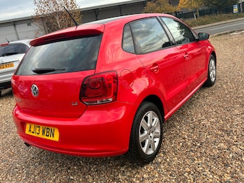 Used Volkswagen Polo 2013 for sale - 76478119: Photo