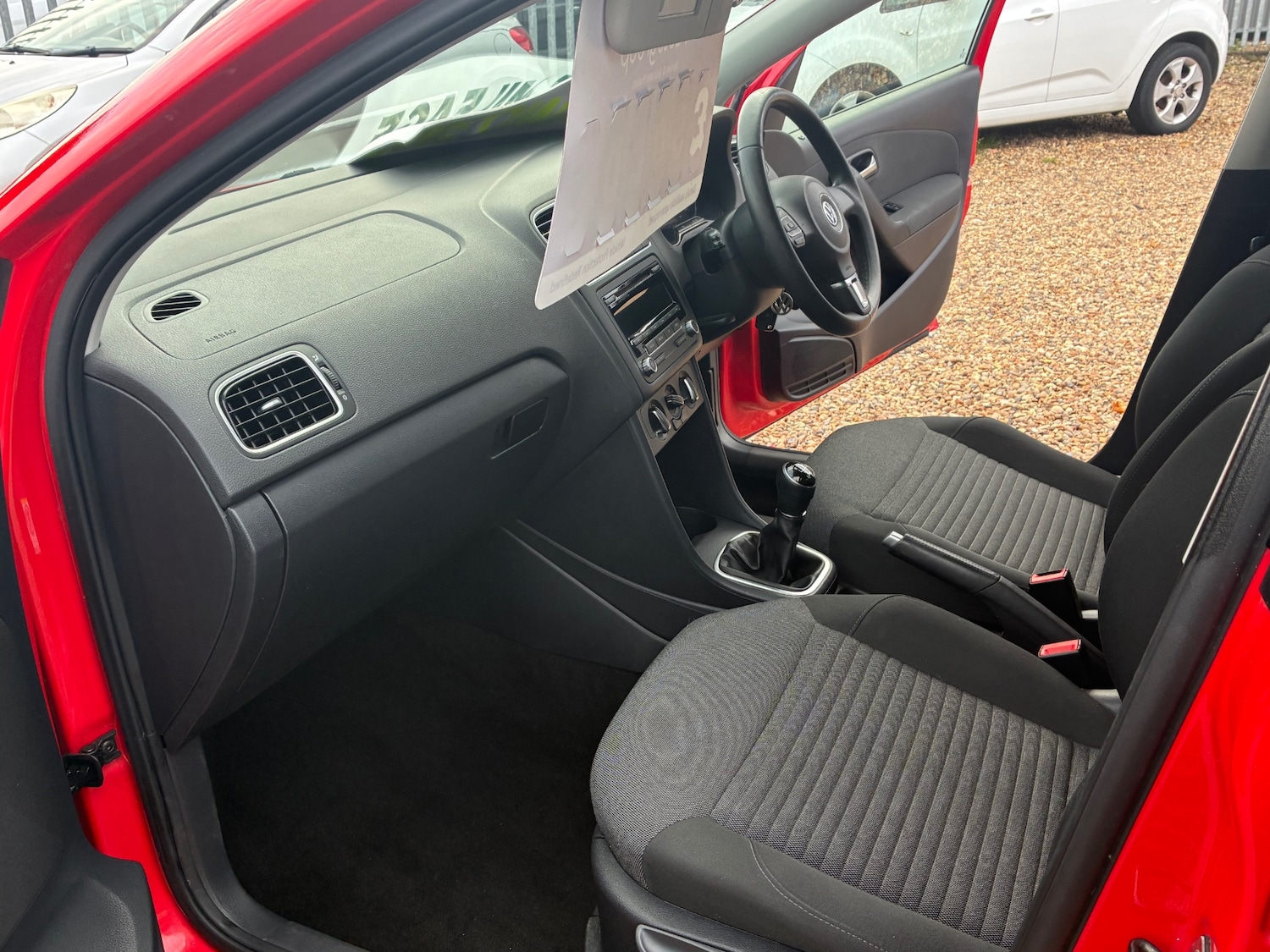 Used Volkswagen Polo 2013 for sale - 76478119: Photo 9