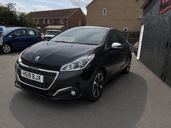 Used Peugeot 208 2019 for sale - 79459733: Photo