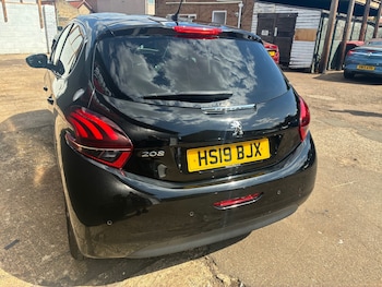 Used Peugeot 208 2019 for sale - 79459733: Photo