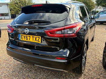 Used Nissan Qashqai 2017 for sale - 75904241: Photo