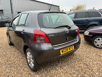 Used Toyota Yaris 2008 for sale - 77746293: Photo