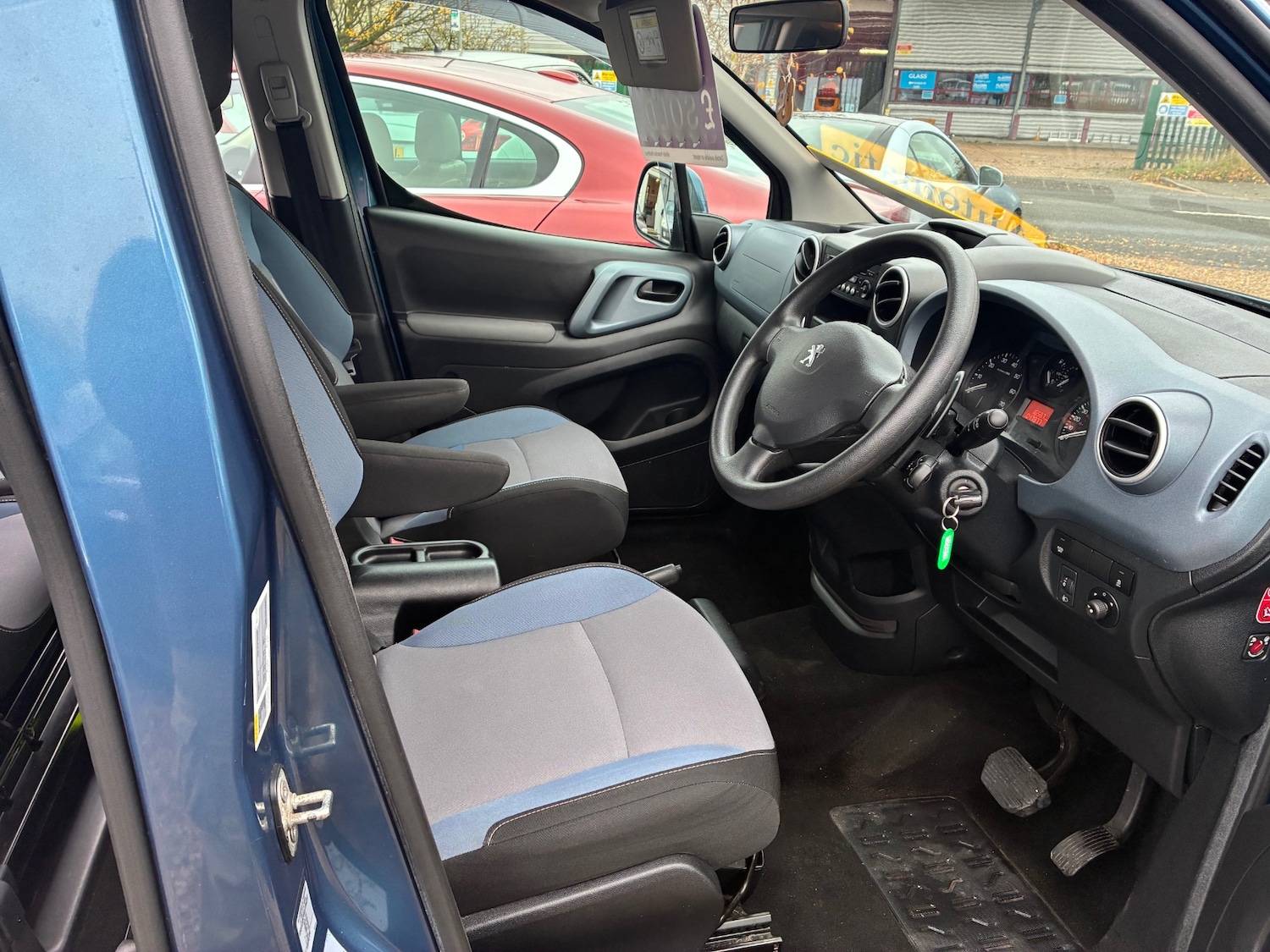 Used Peugeot Partner Tepee 2014 for sale - 76542258: Photo 13