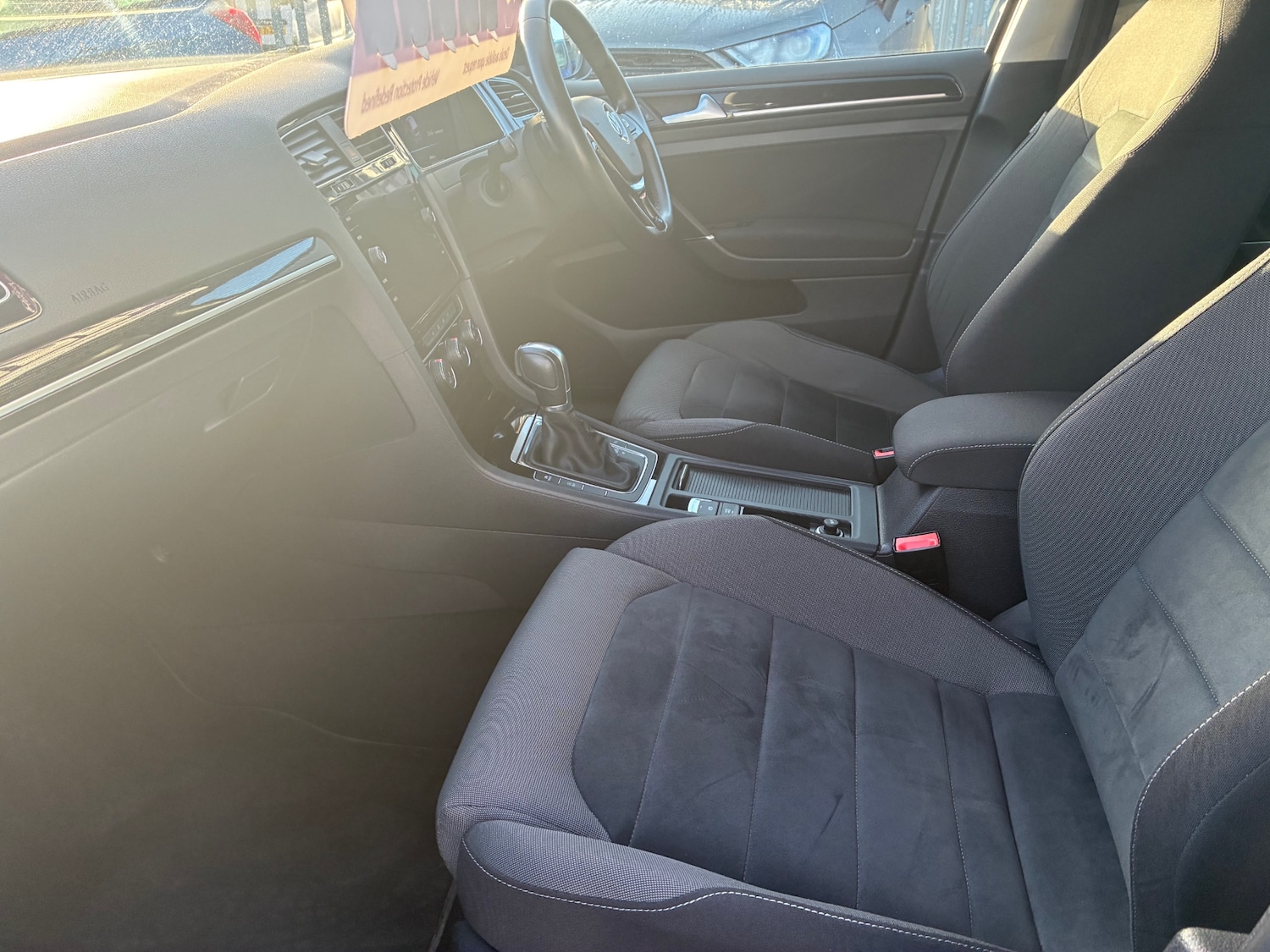 Used Volkswagen Golf 2017 for sale - 76904825: Photo 10