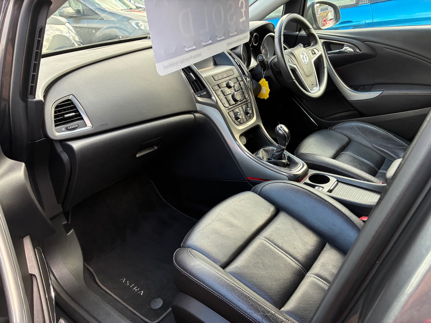 Used Vauxhall Astra 2011 for sale - 76365222: Photo 9