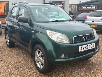 Used Daihatsu Terios 2009 for sale - 76544400: Photo