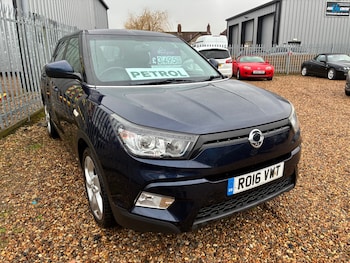 Used Ssangyong Tivoli 2016 for sale - 77517759: Photo
