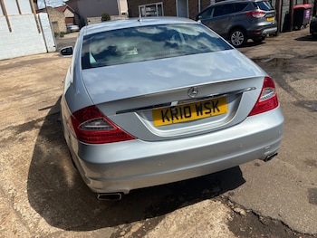 Used Mercedes-Benz CLS 2010 for sale - 78885734: Photo