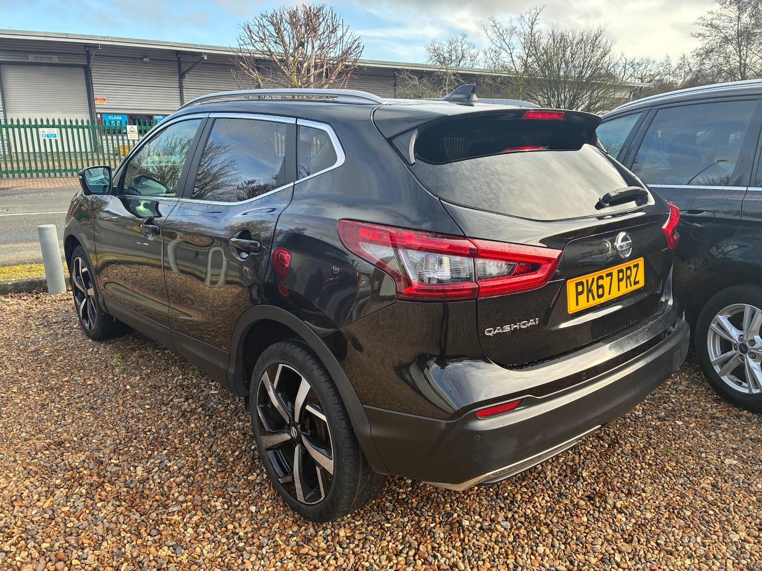 Used Nissan Qashqai 2017 for sale - 77392366: Photo 4