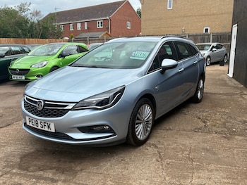 Used Vauxhall Astra 2018 for sale - 78456058: Photo