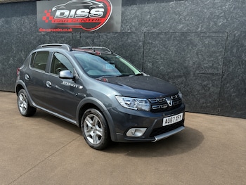 Used Dacia Sandero Stepway 2017 for sale - 78862339: Photo